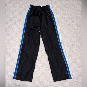 Nike Kids Vintage Wide Leg Windbreaker Pants • Youth 7
